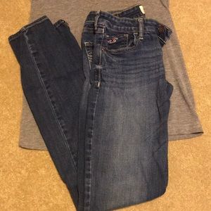Size 3L Hollister skinny jeans